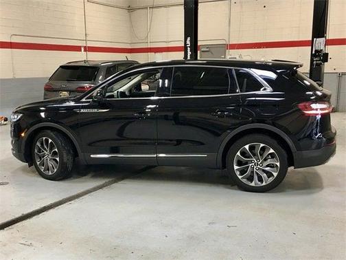 2023 Lincoln Nautilus Reserve