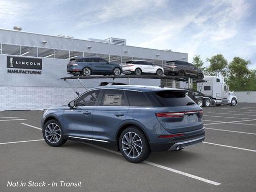 2025 Lincoln Corsair Premiere
