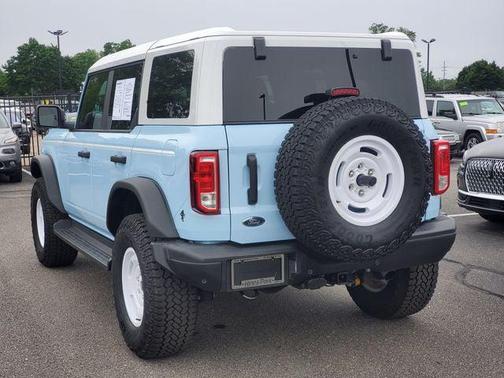 Robins Egg Blue 2025 Ford Bronco Heritage Edition