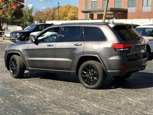 2019 Jeep Grand Cherokee Altitude