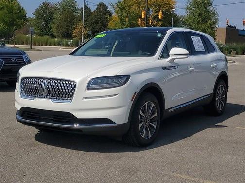 2022 Lincoln Nautilus Reserve