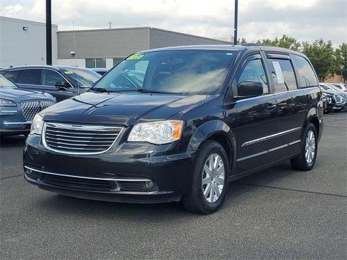 2013 Chrysler Town & Country Touring