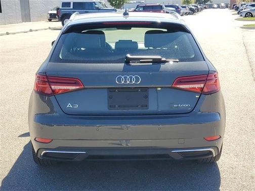 2018 Audi A3 e-tron 1.4T Premium