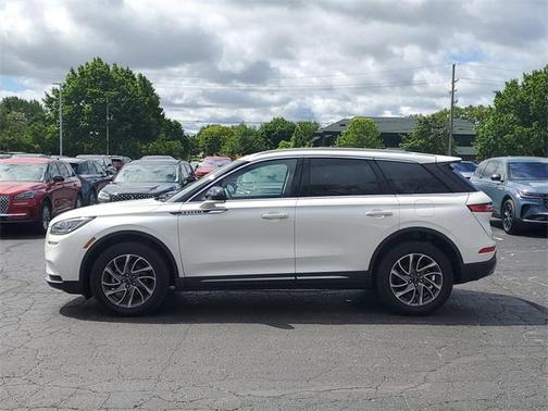 2022 Lincoln Corsair Standard