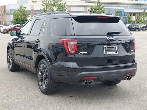 2018 Ford Explorer Sport