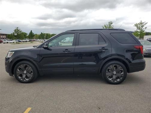 2018 Ford Explorer Sport