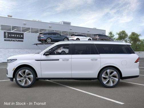 2025 Lincoln Navigator Black Label