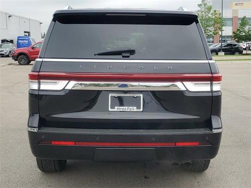 2022 Lincoln Navigator Black Label