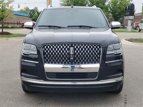 2022 Lincoln Navigator Black Label