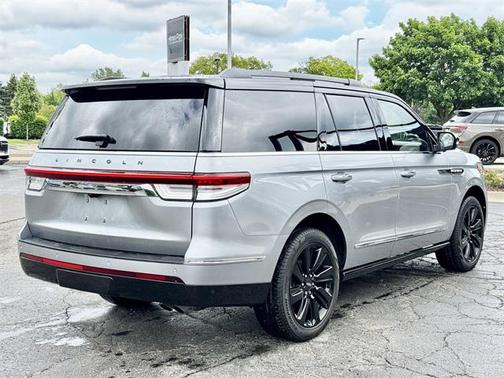 2023 Lincoln Navigator Black Label