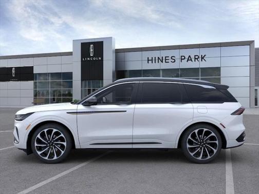 2025 Lincoln Nautilus Black Label