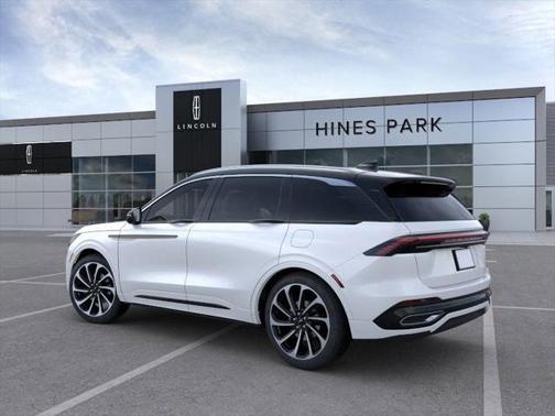 2025 Lincoln Nautilus Black Label