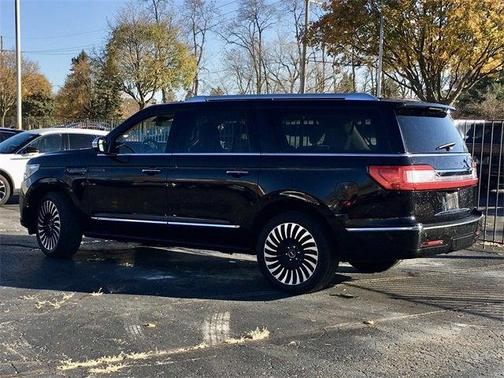 2021 Lincoln Navigator Black Label