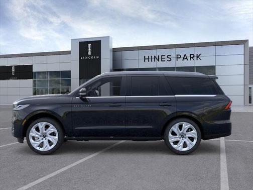 2025 Lincoln Navigator Black Label