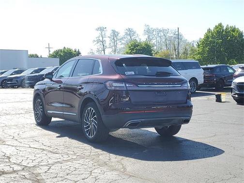 2020 Lincoln Nautilus Reserve