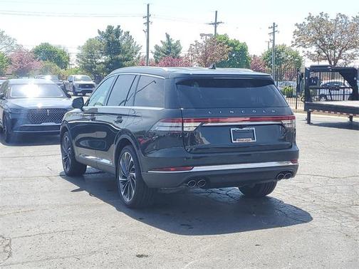 2022 Lincoln Aviator Reserve AWD