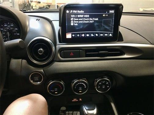 2019 FIAT 124 Spider Base