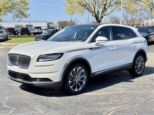 2022 Lincoln Nautilus Reserve