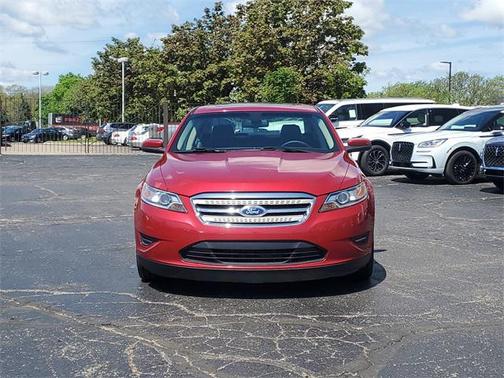 2011 Ford Taurus SEL