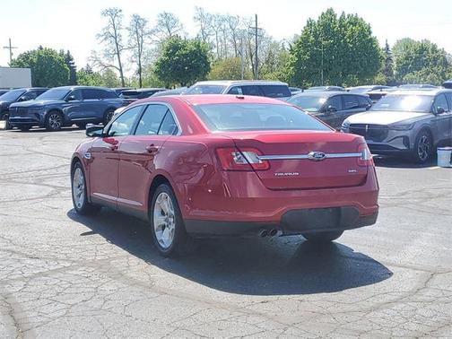 2011 Ford Taurus SEL