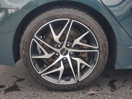Ascot Green 2023 Kia Stinger GT-Line