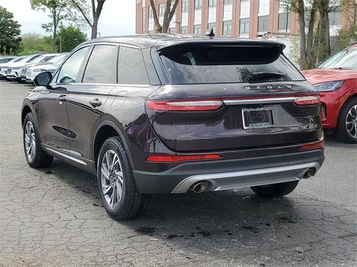 2023 Lincoln Corsair Standard
