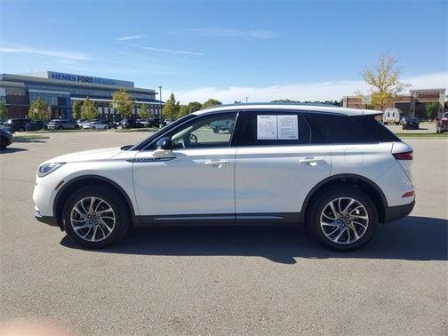 2022 Lincoln Corsair Standard