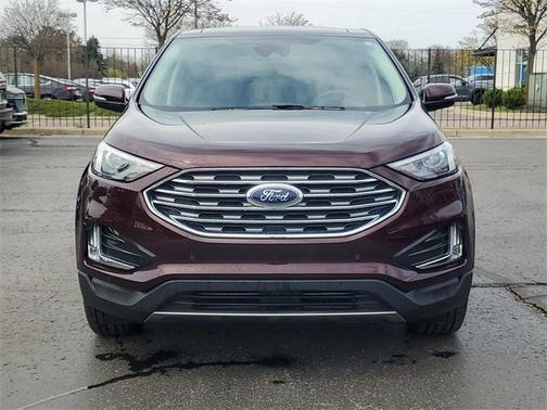 2023 Ford Edge Titanium