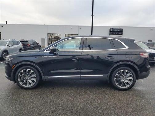 2023 Lincoln Nautilus Reserve