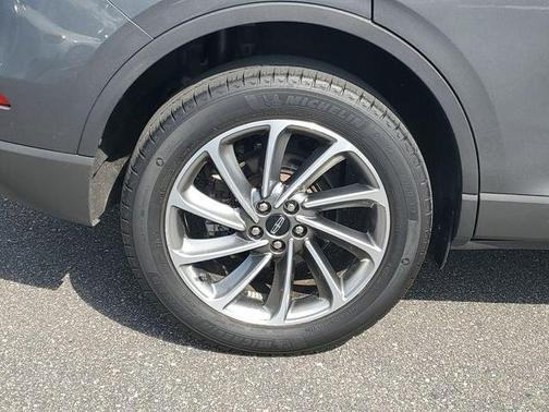 Asher Gray Metallic Clearcoat 2023 Lincoln Corsair Standard