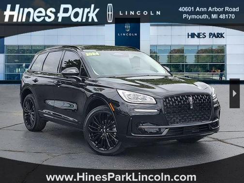 Infinite Black Metallic Clearcoat 2024 Lincoln Corsair Reserve