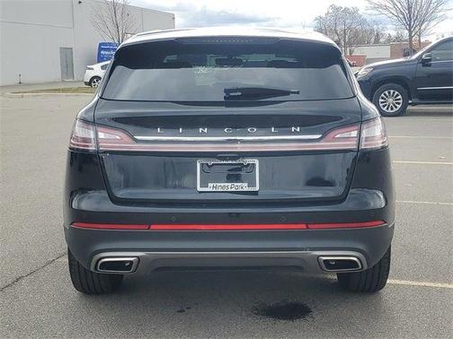 2022 Lincoln Nautilus Reserve