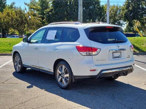 Pearl White 2015 Nissan Pathfinder Platinum