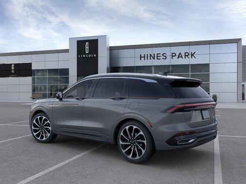 2025 Lincoln Nautilus Black Label
