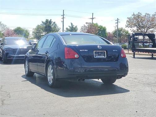 2005 Nissan Maxima SL