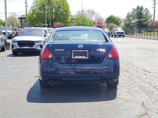 2005 Nissan Maxima SL