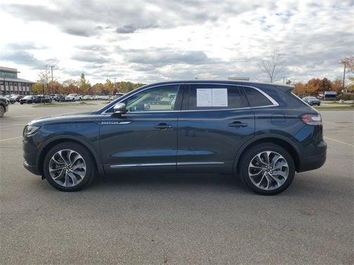 2023 Lincoln Nautilus Reserve