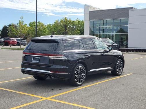 Infinite Black Metallic Clearcoat 2023 Lincoln Aviator Black Label AWD