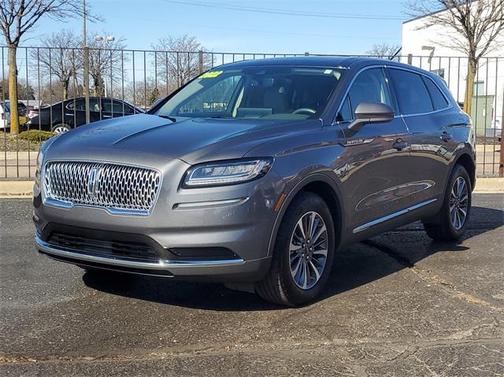 2022 Lincoln Nautilus Reserve
