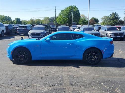 2023 Chevrolet Camaro RWD Coupe LT1