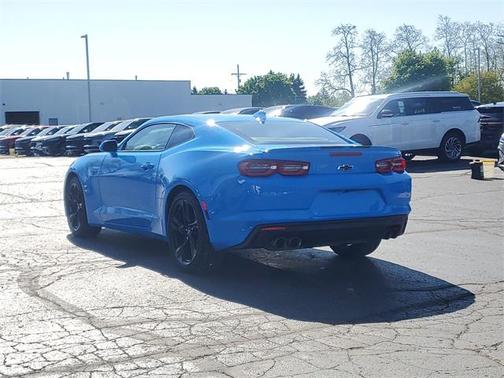 2023 Chevrolet Camaro RWD Coupe LT1