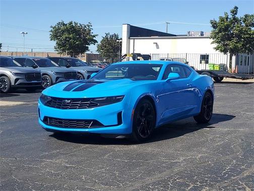 2023 Chevrolet Camaro RWD Coupe LT1