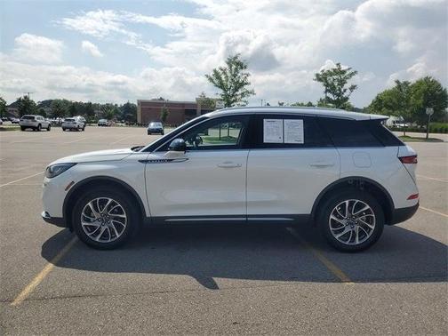 2022 Lincoln Corsair Standard