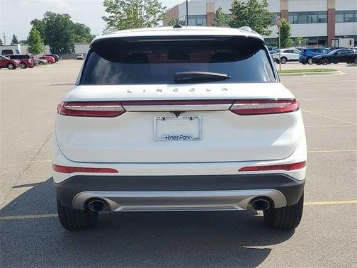 2022 Lincoln Corsair Standard