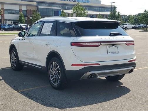 2022 Lincoln Corsair Standard