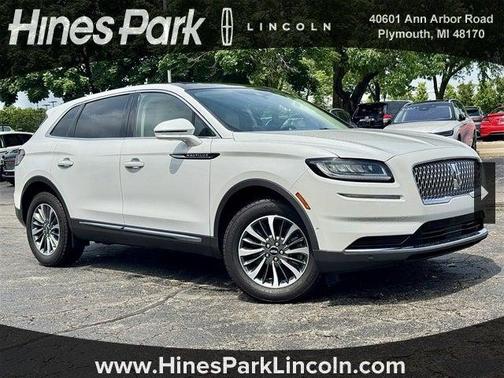 2022 Lincoln Nautilus Reserve