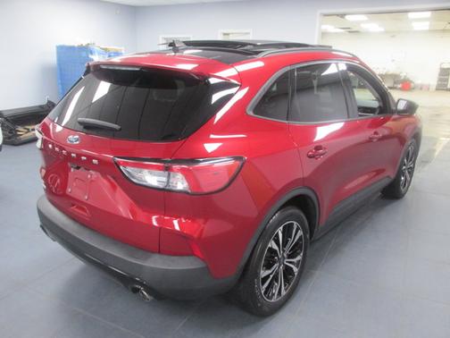 2021 Ford Escape SE
