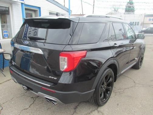 2021 Ford Explorer PLATINUM