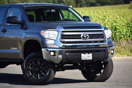 Magnetic Gray Metallic 2014 Toyota Tundra SR5