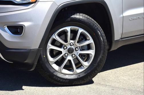 Billet Silver Metallic Clearcoat 2015 Jeep Grand Cherokee Limited